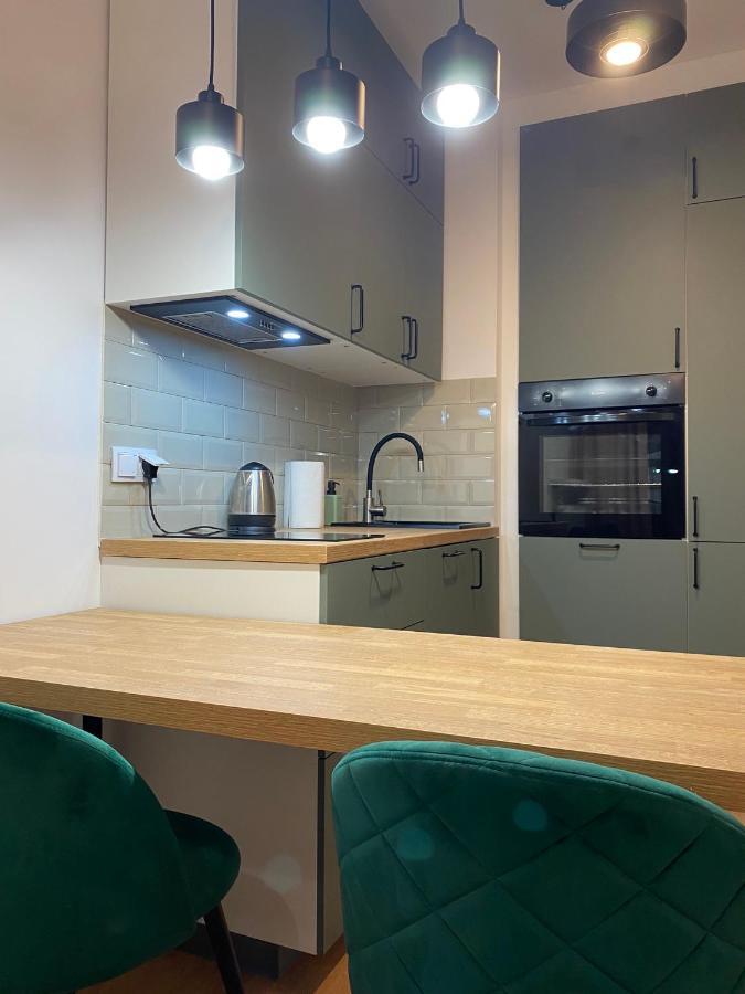 Airport Green Apartment Kl21 - Air Condition & Free Parking Warsaw Exterior photo