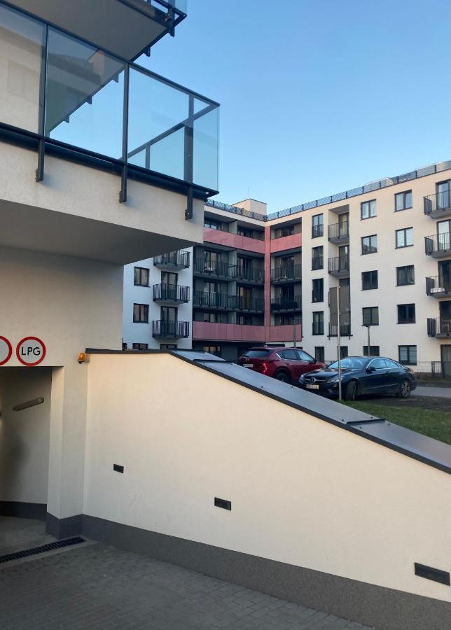 Airport Green Apartment Kl21 - Air Condition & Free Parking Warsaw Exterior photo
